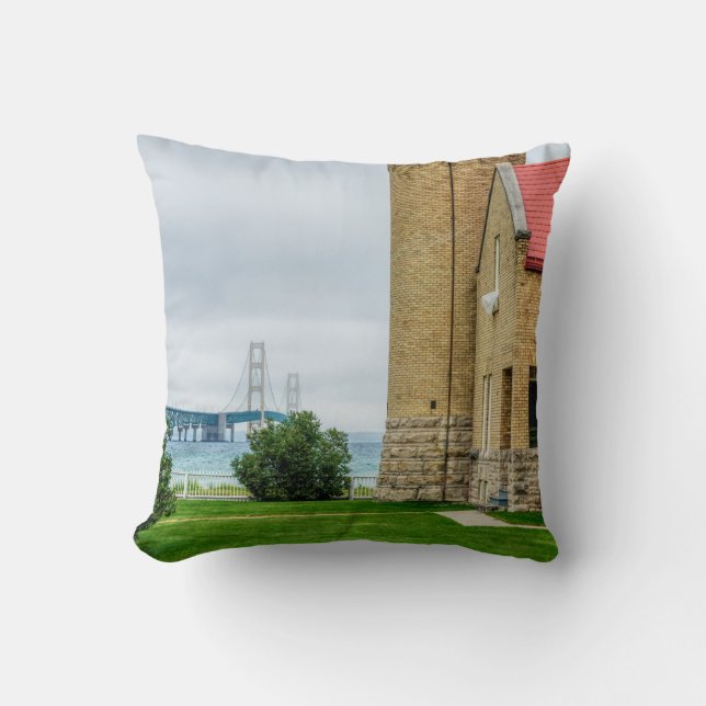 Coussin Pont Mackinac et phare (Recto)