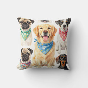 Coussin Portraits de chiots mignons en bandana en collage 