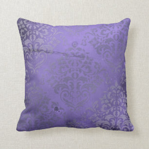 Coussin Pourpre affligé de damassé