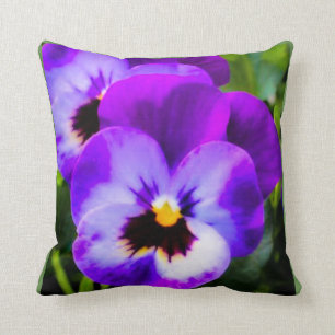 Coussin pourpre de pensée