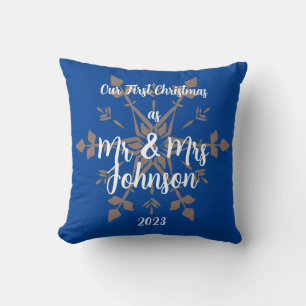 Coussin Premier Noël en tant que M. & Mme noms et date mod