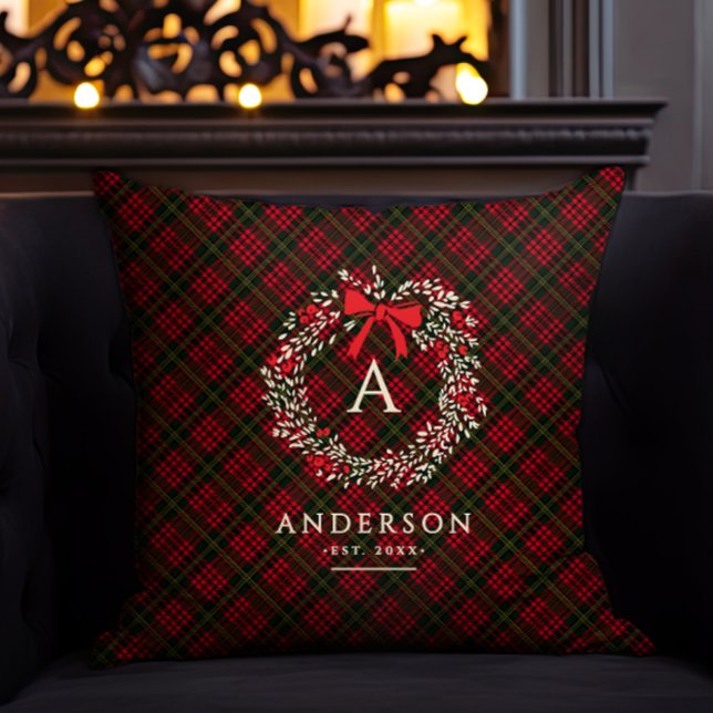 Coussin Preppy Tartan Holiday Wreath Monogramme & Nom (Créateur téléchargé)