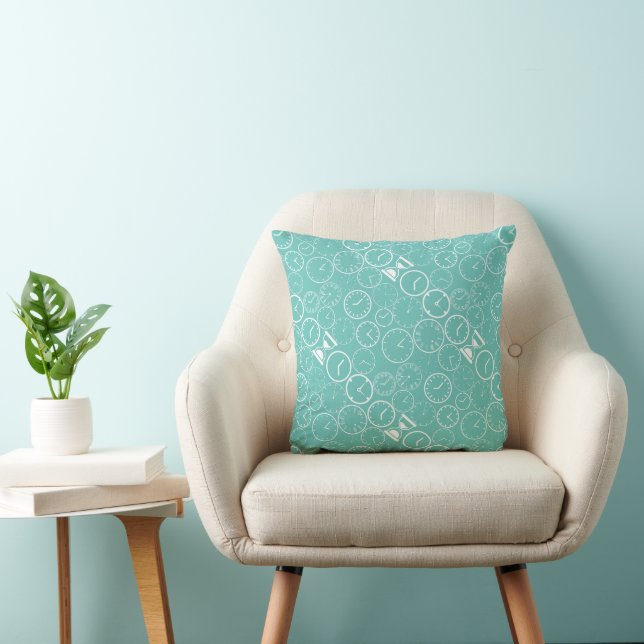 Coussin Quelle heure est-il.b L Green BG (Chaise)