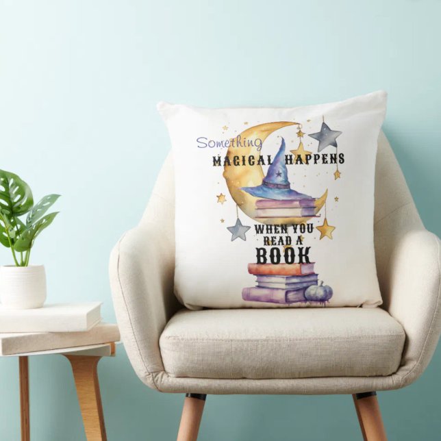Coussin Quelque chose de magique se produit quand vous lis (Créateur téléchargé)