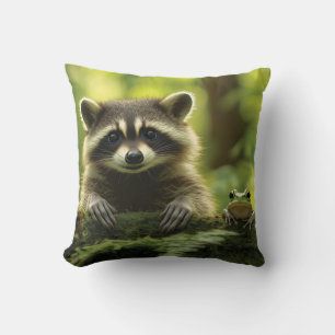 Coussin Raccoon adorable et grenouille à la recherche de M