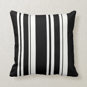 coussin rayé noir et blanc inégal