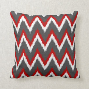 Coussin Rayures d'Ikat Chevron - rouge, blanc et gris/gris
