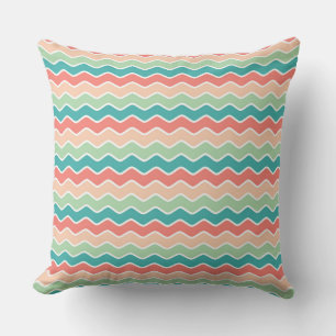 Coussin Rayures ondulées dynamiques : un motif coloré