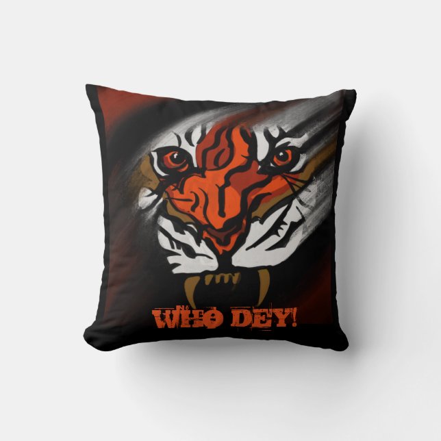 COUSSIN RAYURES ORANGE ET NOIRE     (Recto)