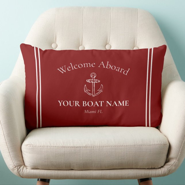 Coussin Rectangle Bienvenue à bord du bateau Nom Bourgogne Rouge Nau (Traditional Burgundy Welcome Aboard Nautical Pillow with Your Boat Name and Home Port)