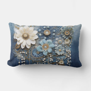 Coussin Rectangle Bijoux en costume sur Blue Denim
