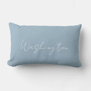 Coussin Rectangle Bleu Poudre Personnalisé Nom de famille Script Min