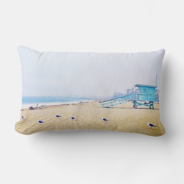 Coussin Rectangle Cabine de sauveteur des mouettes de la mer de Cali (Recto)