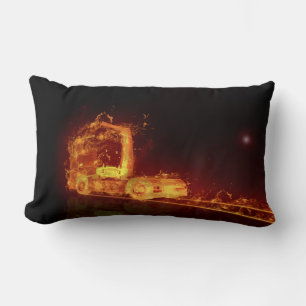 Coussin Rectangle Camion feu rouge dans les flammes d'incendie