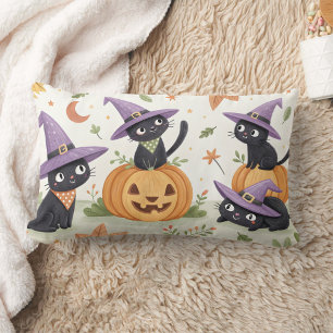 Coussin Rectangle Chats noirs mignons en casquette sorcière violette