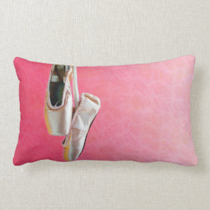 Coussin Rectangle Chaussures de Pointe dans le rose - carreau