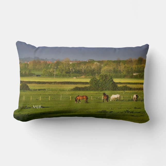 Coussin Rectangle Chevaux pâturant à Bower Hinton - Monogramme (Recto)