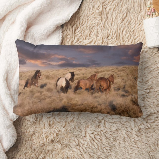 Coussin Rectangle Chevaux sauvages en course (Couverture)