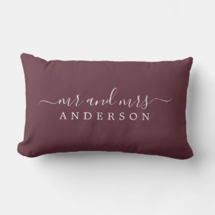 Coussin Rectangle Chic Newlysée M. Mme Burgundy Monogrammed