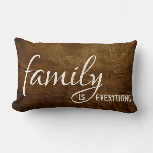 Coussin Rectangle Citation de famille sur arrière - plan en cuir mar