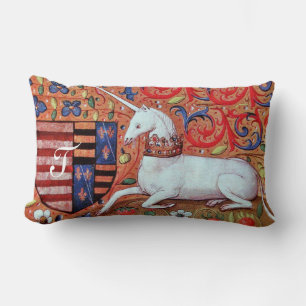 COUSSIN RECTANGLE FLEURS DE LICORNE ET D'IMAGINAIRE, MONOGRAMME