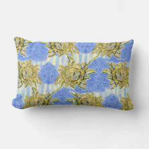 Coussin Rectangle Fleurs d'or à rayures par Alexandra Cook