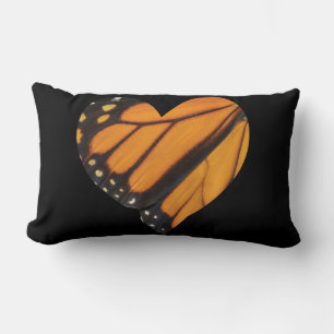 Coussin Rectangle Image de l'aile papillon monarque en forme de coeu