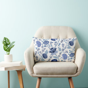 Coussin Rectangle Jacobean floral blues sur blanc