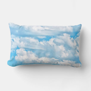 Coussin Rectangle Joyeux nuages ensoleillés Arrière - plan bleu