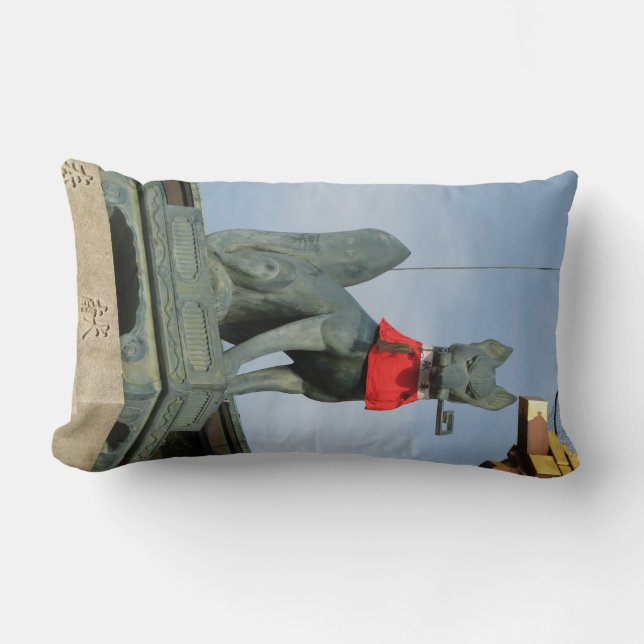 Coussin Rectangle Kitsune キ ツ ネ (Fox) avec clé dans la bouche (Recto)