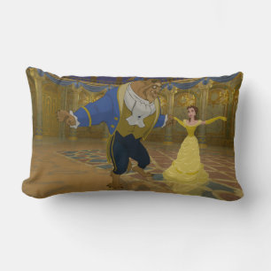 Coussin Rectangle La Belle et la Bête   Danse dans la salle de bal