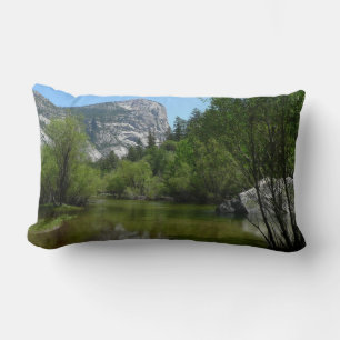 Coussin Rectangle Le lac Mirror I dans le parc national de Yosemite