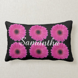 Coussin Rectangle Marguerites roses lumineuses sur le noir