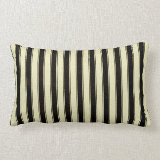 Coussin Rectangle Mariage à rayures noir et crème Élégant 