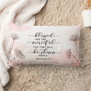 Coussin Rectangle Matthieu 5:7 Heureux sont la Bible Miséricordieuse