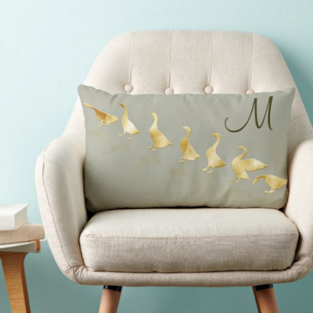 Coussin Rectangle Oies d'or mignonne personnalisées Pale Sage Vert (Créateur téléchargé)