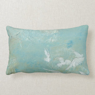Coussin Rectangle Oiseaux blancs volant par le ciel bleu