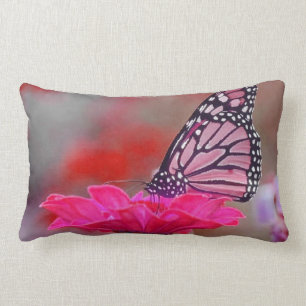 Coussin Rectangle Papillon assez rose sur le pillowP rose de jet de
