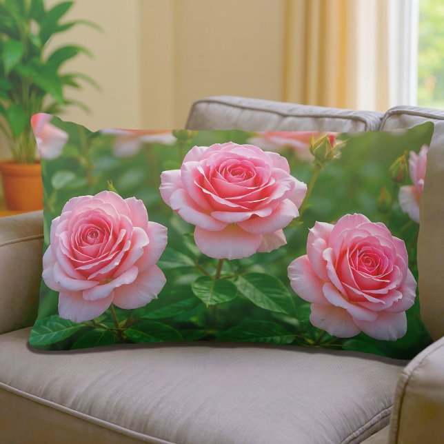 Coussin Rectangle Pink Roses Lumbar Pillow (Lumbar pillow with pink roses)