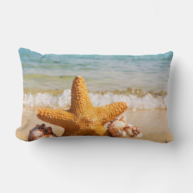 Coussin Rectangle Poisson étoilé et coquillages sur la plage (Recto)