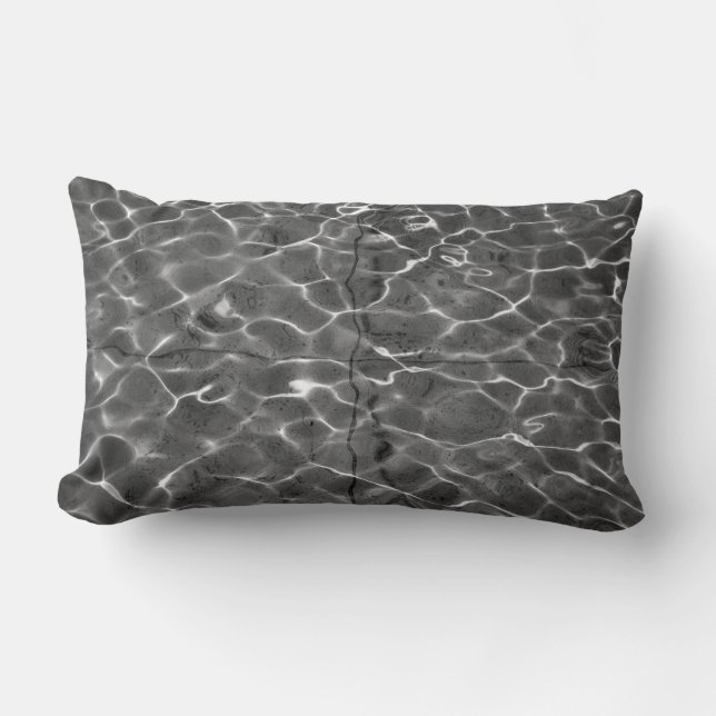 Coussin Rectangle Réflexions Légères Sur L'Eau : Noir & Blanc (Recto)
