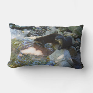 Coussin Rectangle **"Sips by the Stream : Otters Drinking from River