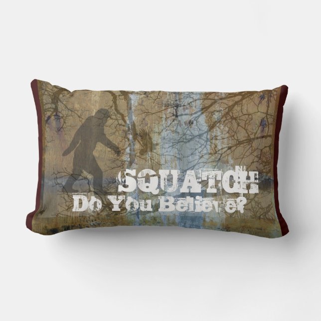 Coussin Rectangle Squatch, Crois-Tu (Recto)