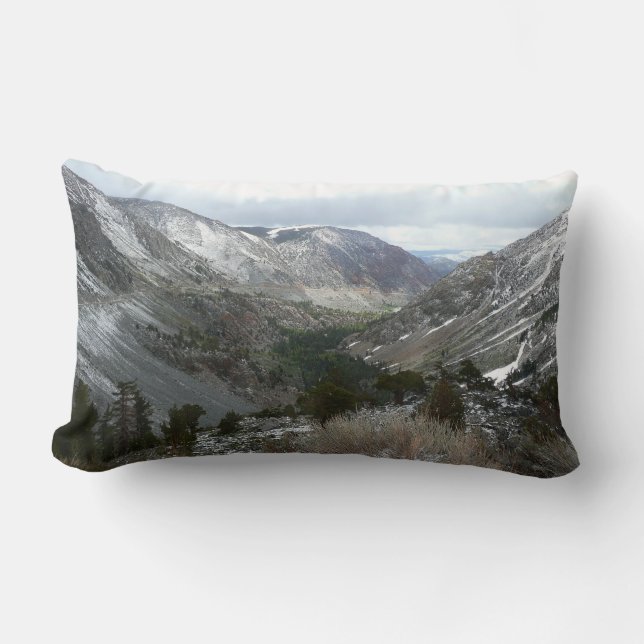 Coussin Rectangle Traverser les montagnes neigeuses de la Sierra Nev (Recto)