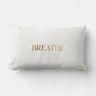 Coussin Rectangle Typographie minimaliste avec le mot or respirer