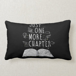 Coussin Rectangle un seul chapitre de plus lisant des livres