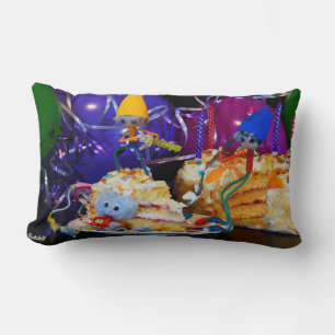 Coussin Rectangle Une image avec des fubby dans une ambiance festive
