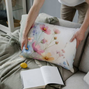 Coussin Rectangle Whispers fleurs sauvages en aquarelle