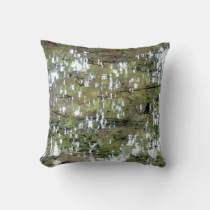 Coussin Réflexions d'arbre dans l'eau