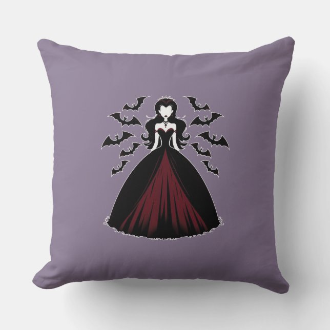 Coussin Reine Vampire (Recto)